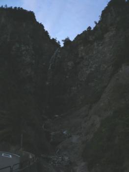 ファイル名: P1130514r.jpg
ファイルサイズ: 23.4KB
→クリックで元のサイズを表示 ふくべの大滝